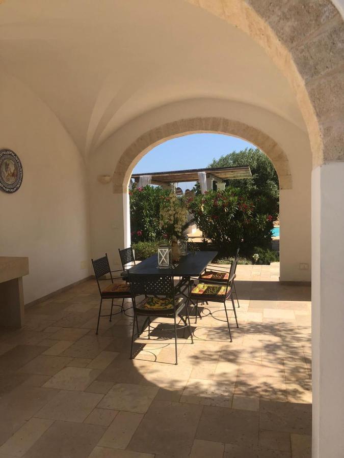 הוילה Traditional Trullo With Private Pool Near אוסטוני מראה חיצוני תמונה