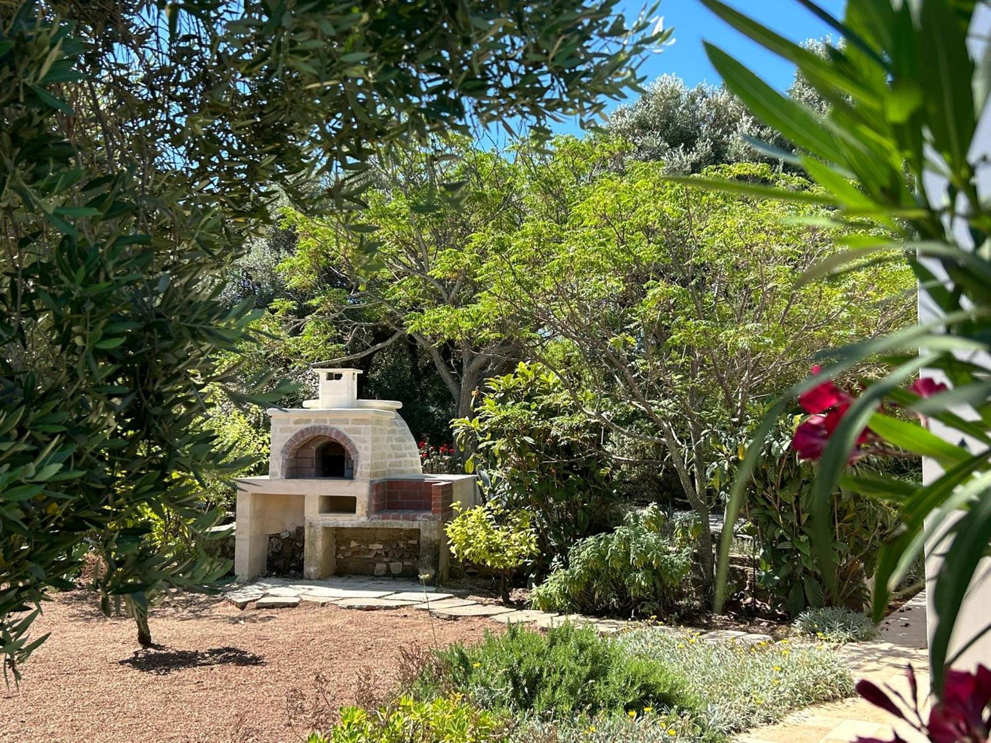הוילה Traditional Trullo With Private Pool Near אוסטוני מראה חיצוני תמונה